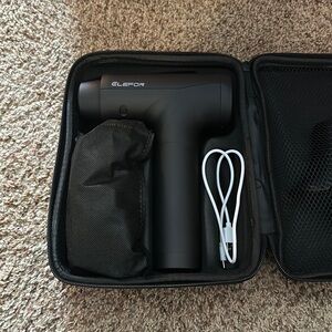 ELEPOR massage gun